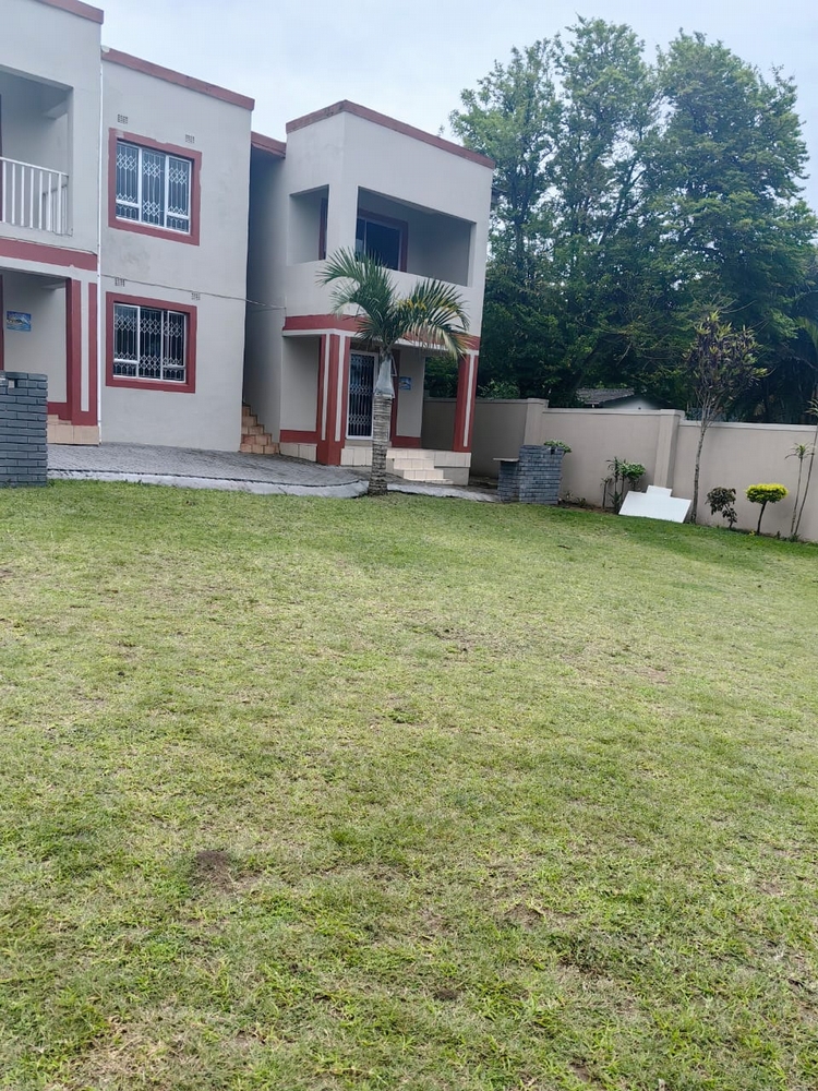 Capuchin Cove Chalets